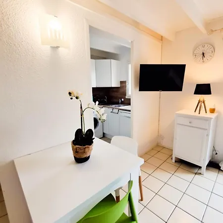 La Vauxoise - 5 MIN DE LA PLAGE, RÉSIDENCE SÉCURISÉE AVEC PARKING ET TERRASSE *