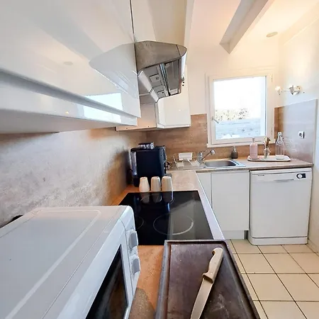 La Vauxoise - 5 Min De La Plage, Securisee Avec Parking Et Terrasse Holiday home