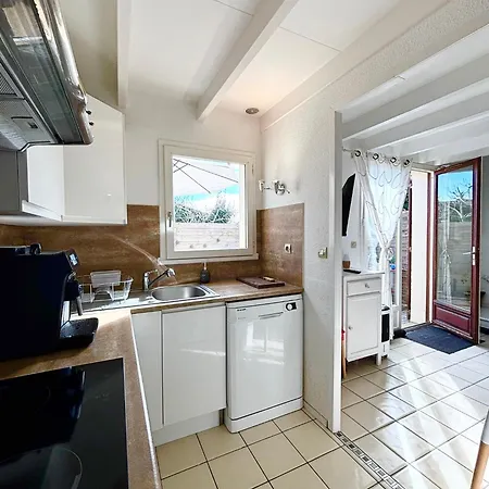La Vauxoise, Proche -