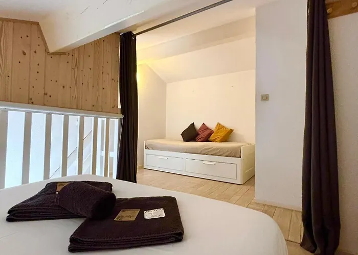 La Vauxoise, Proche - * Vaux-sur-Mer