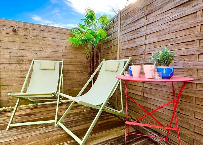 La Vauxoise, Proche -